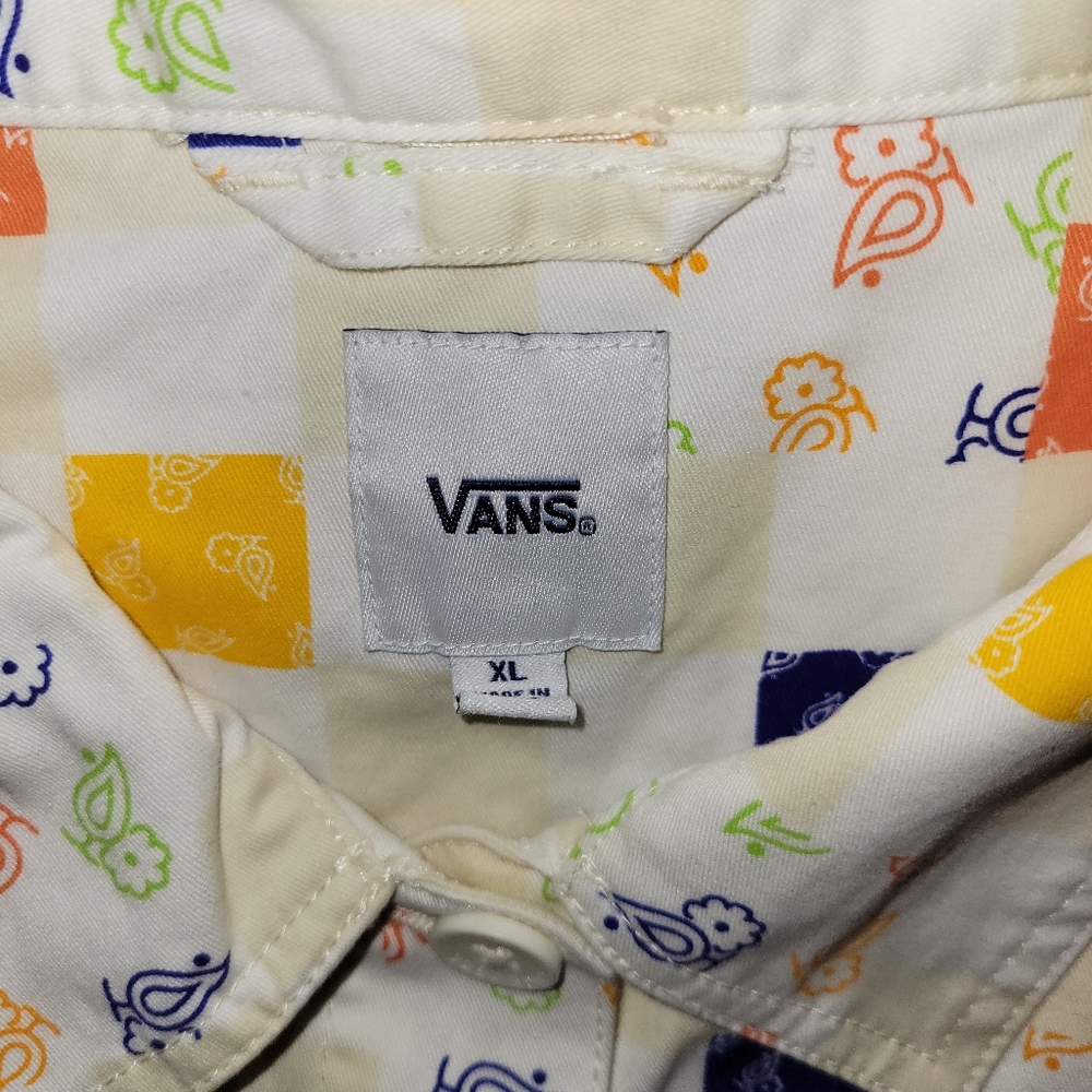 VANS Women's ANAHEIM PAISLEY CHECK LONG SLEEVE BUTTONDOWN TOP Size XL New - Picture 2 of 7